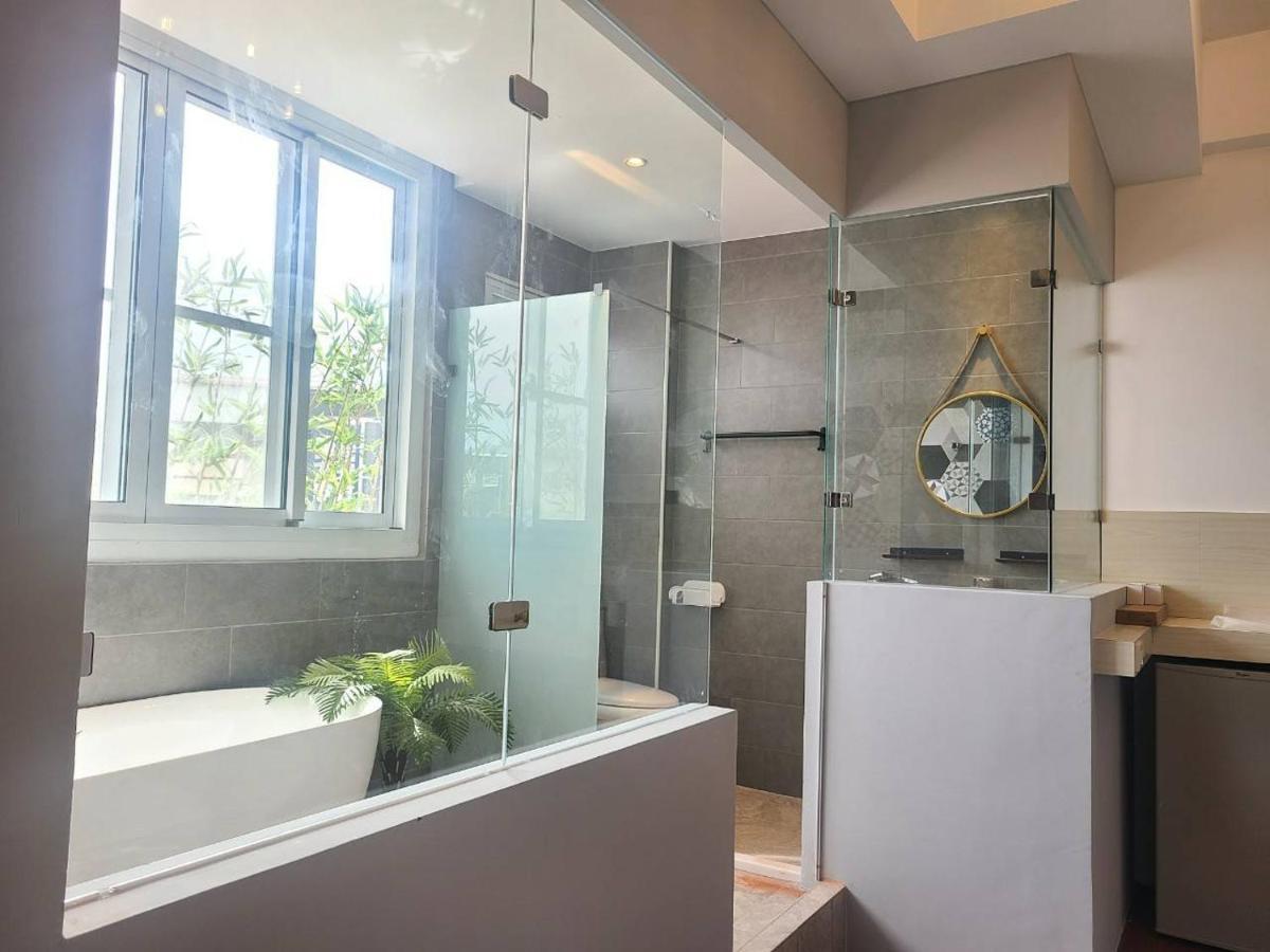 輕森嶼 Hotel Tainan Luaran gambar
