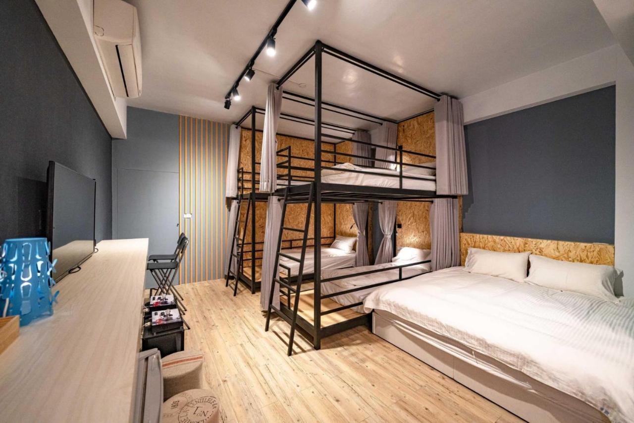 輕森嶼 Hotel Tainan Luaran gambar